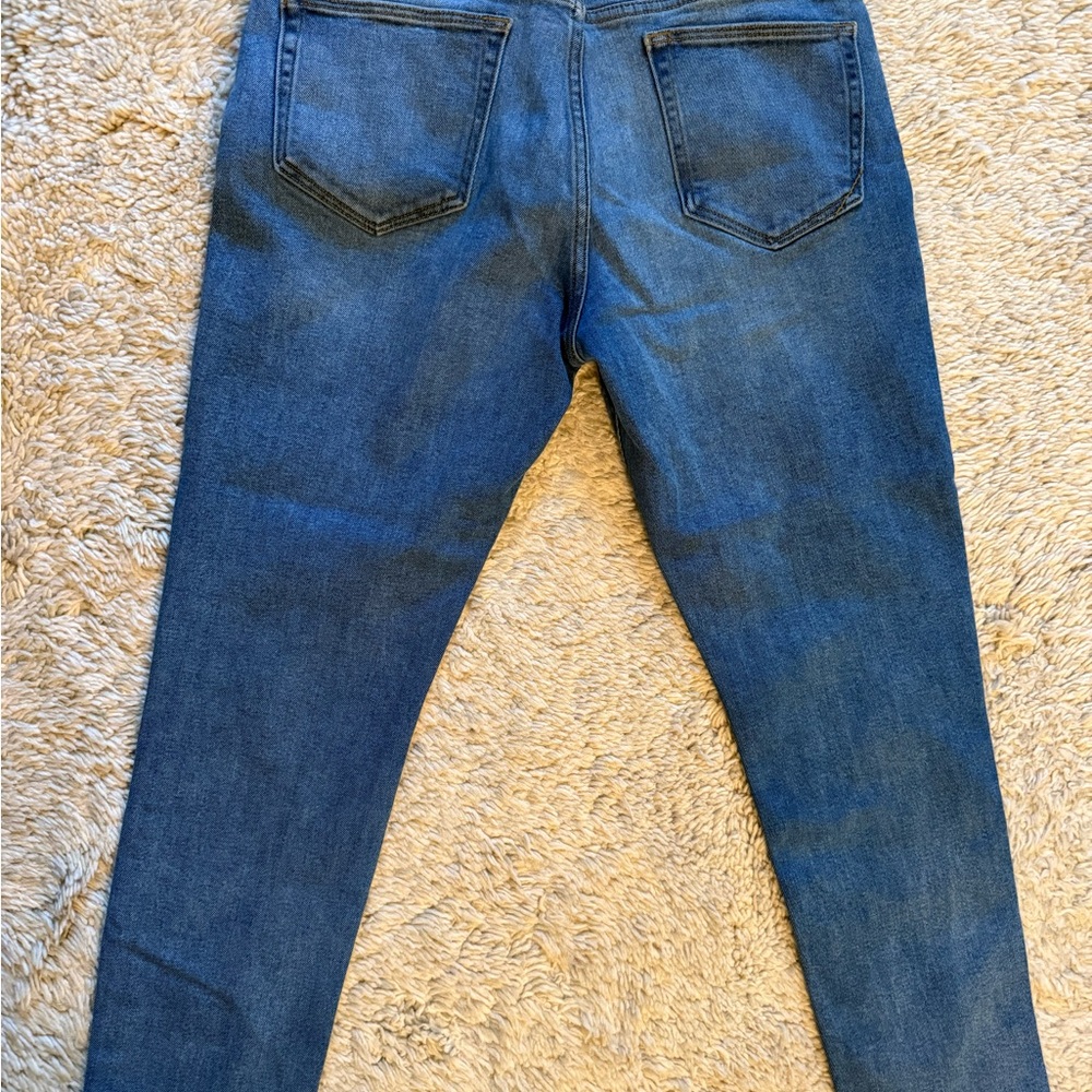Banana Republic Men's Legacy SkinnyJeans in light, medium, and dark wash - Picture 5 of 5
